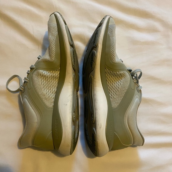 Lululemon Chargefeel Low Women’s Workout Shoe - Picture 6 of 9